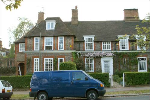 21-23  Heathgate